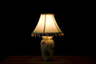 Современные настольные лампы дома живущей комнаты с регулируемым светом/успокоенным белым тоном